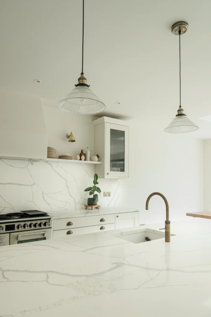 Calacatta Venato Worktops with a Matching Shelf project gallery image 6