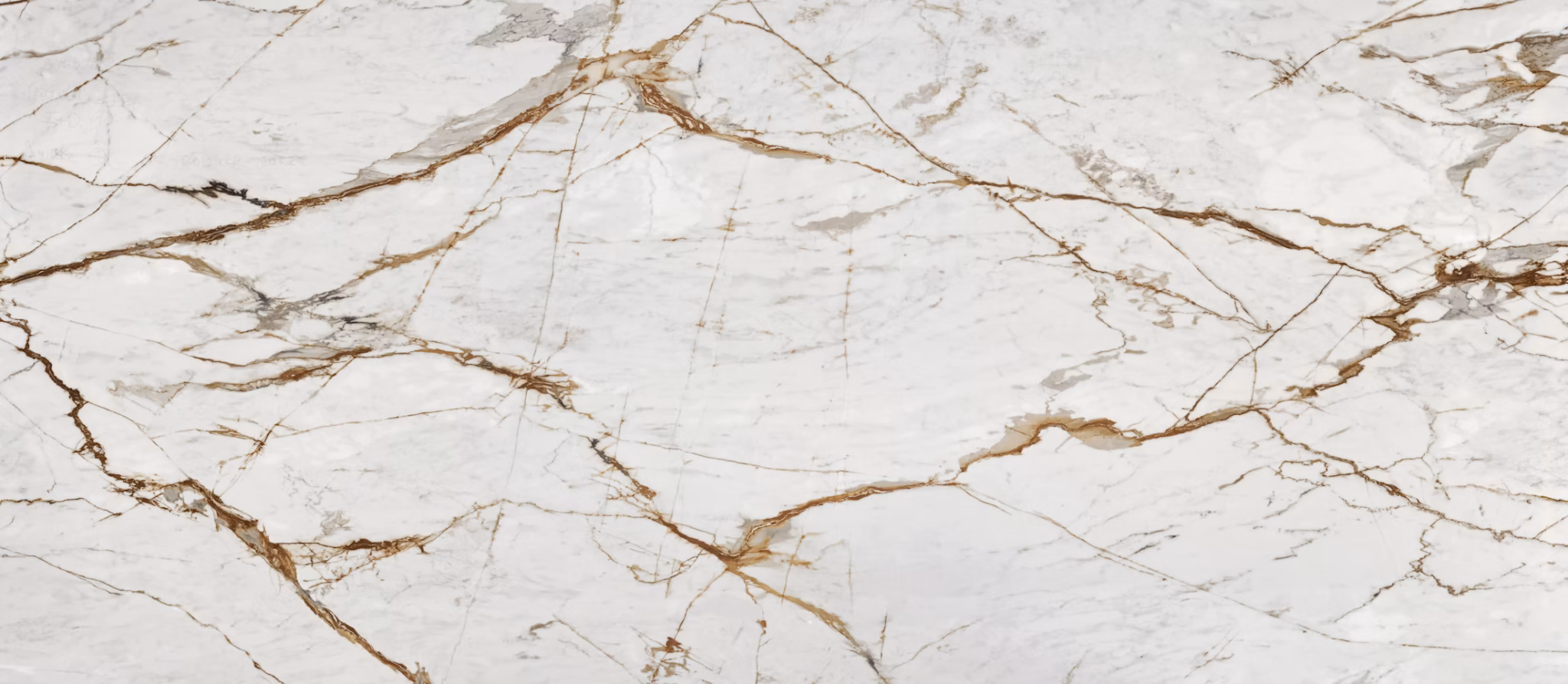 Awake Dekton worktop surface with white marble-effect veining