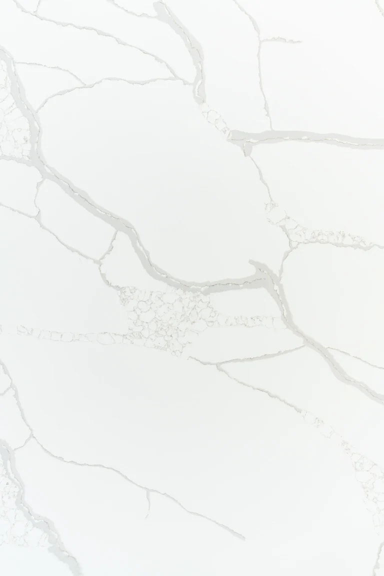 Calacatta Venato worktop with defined grey veining