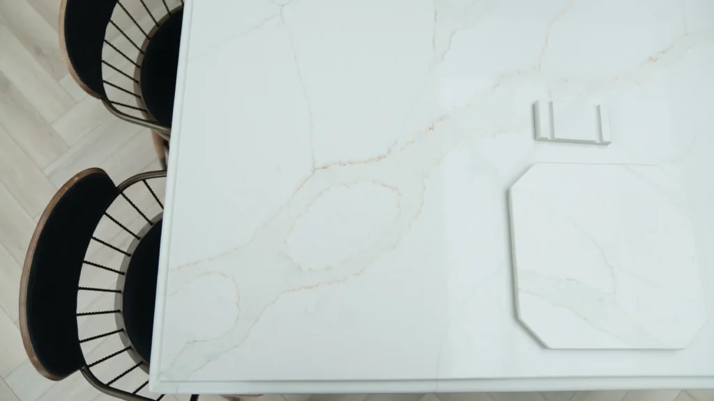 Calacatta Gold Worktops: A Northamptonshire Baking Kitchen project gallery image 5