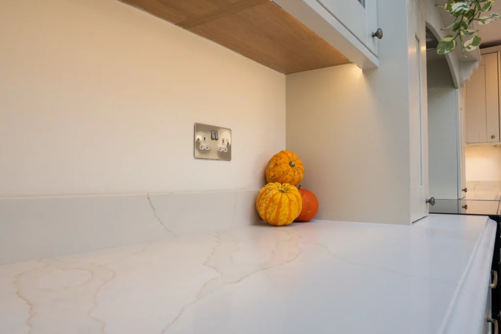 Calacatta Gold Worktops: Rounded Edges in Hertfordshire project gallery image 6