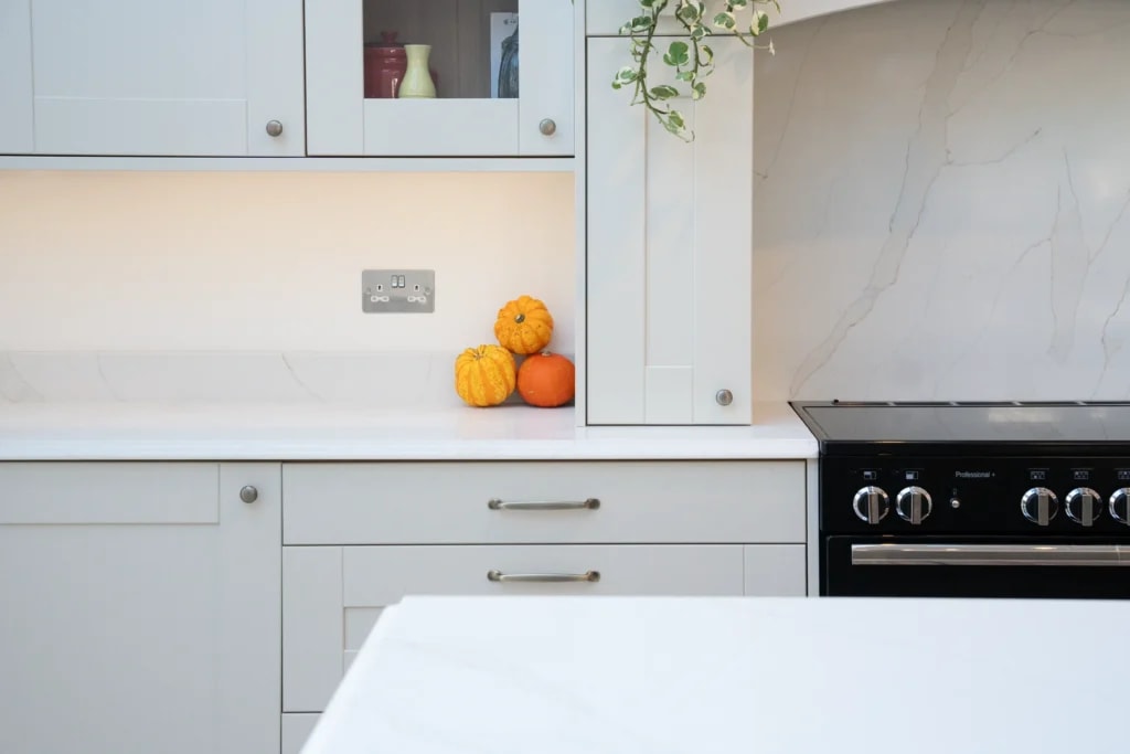 Calacatta Gold Worktops: Rounded Edges in Hertfordshire project gallery image 1