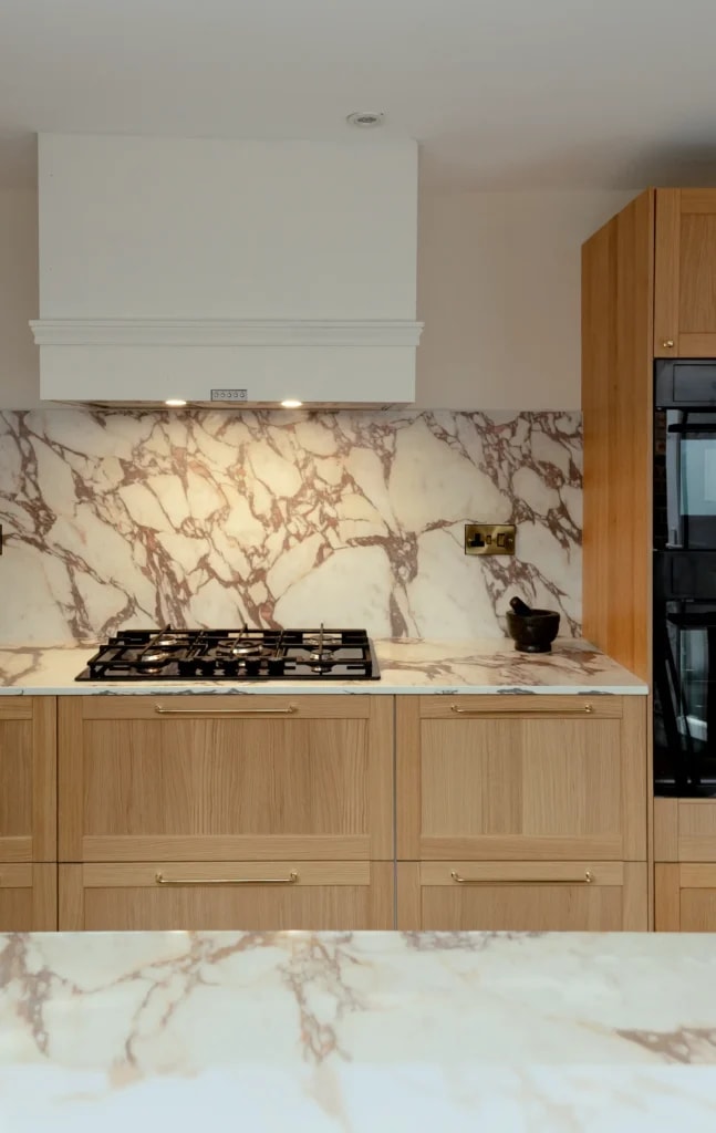 Calacatta Viola Worktops: A Northamptonshire Creator’s Kitchen project gallery image 4