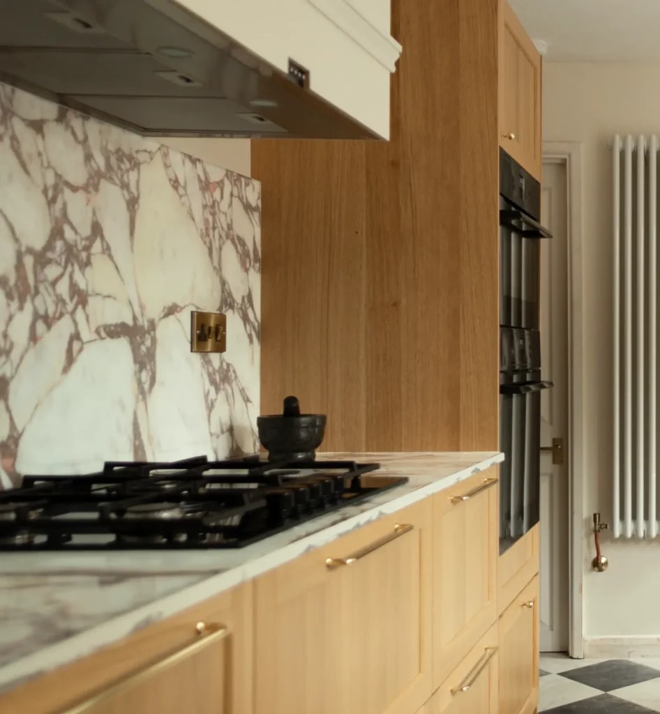 Calacatta Viola Worktops: A Northamptonshire Creator’s Kitchen project gallery image 3