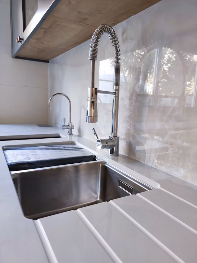 Helena Dekton worktop in a completed kitchen project