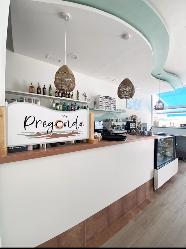 Cafe counter with Umber Dekton surface