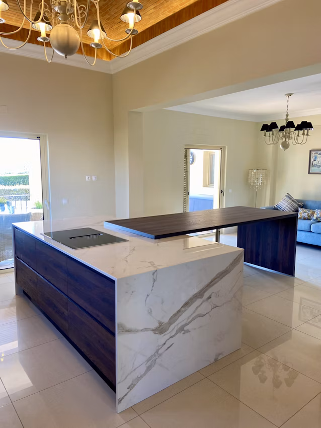 Installed Vigil Dekton worktop in a kitchen setting