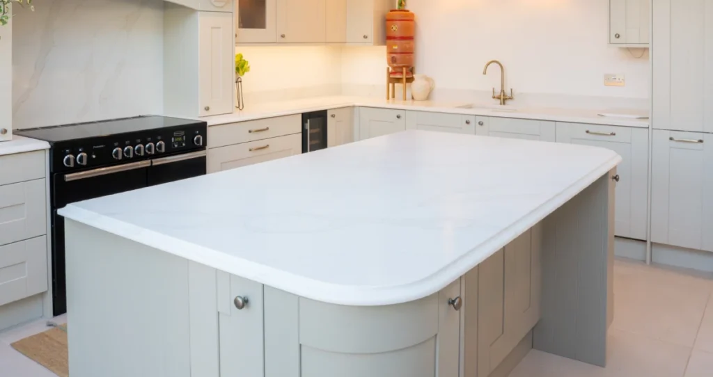 20mm vs 30mm Kitchen Worktops: Which Thickness Should You Choose? 3 white kitchen worktop