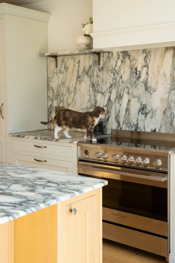 Calacatta Monet Marble Kitchen Worktops in Hove: Khalid’s Kitchen project gallery image 8