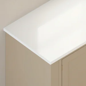 Softened corner design for stone worktop